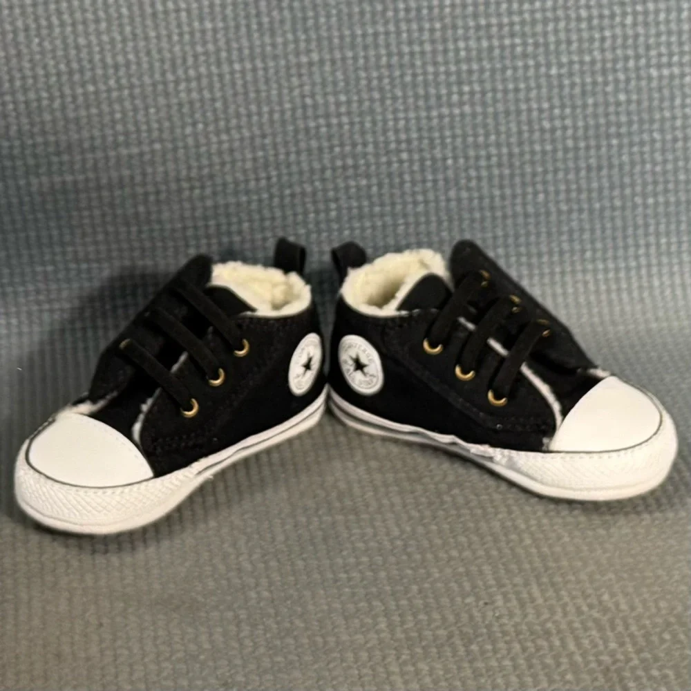 Converse All Star Chuck Taylor Crib Baby Black Soft Sole Shoes Size 2C‎
